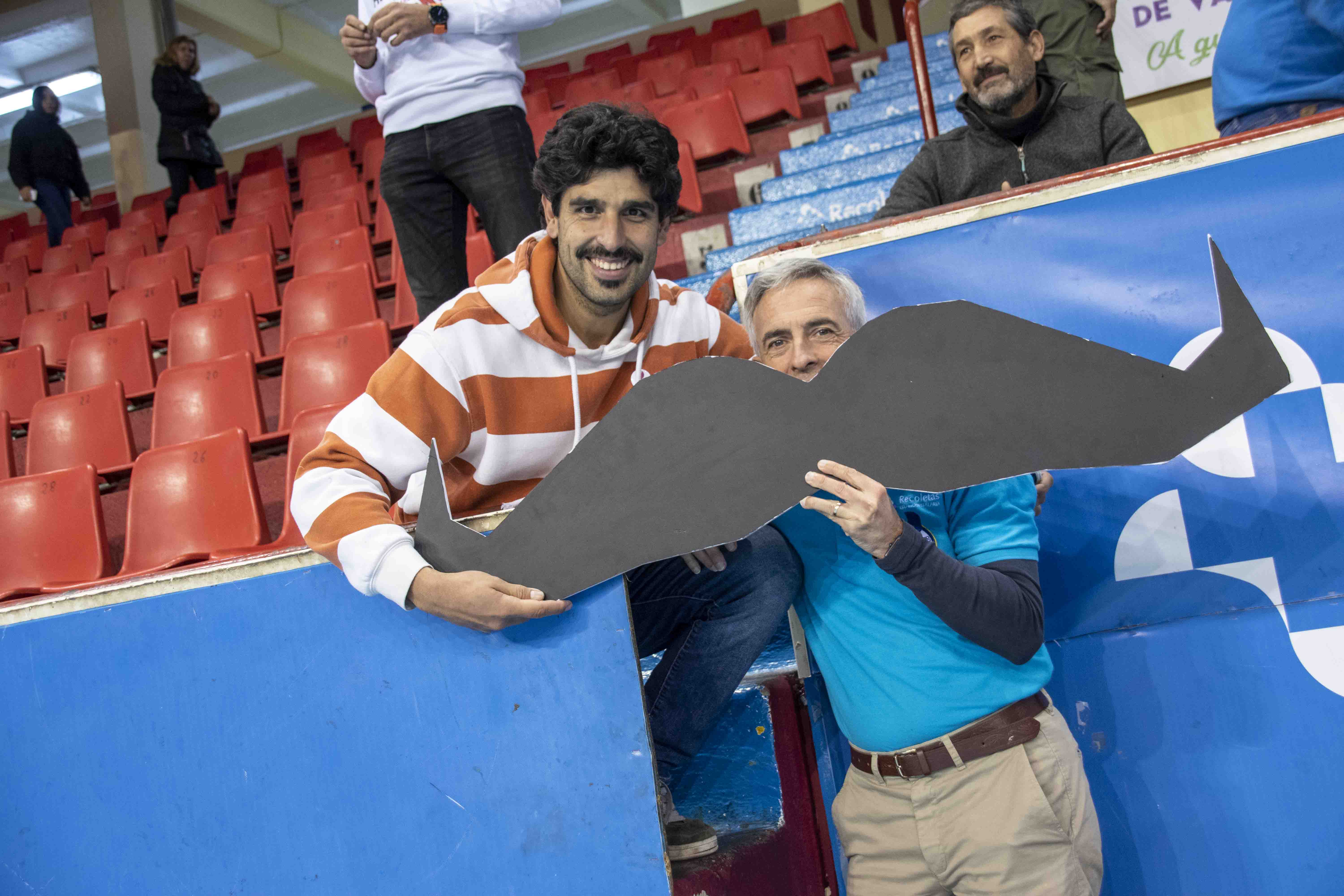 Un año más el Recoletas Atlético Valladolid apoya la iniciativa Movember | Galería 2 / 6