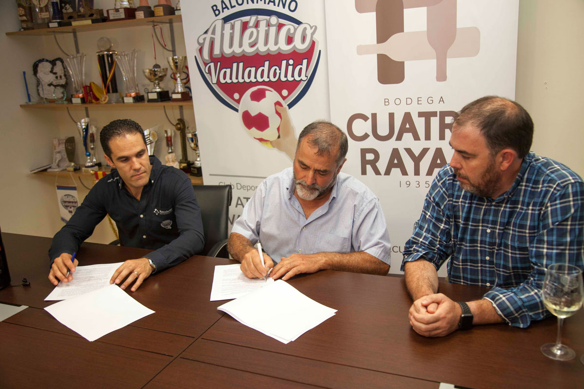 Atlético Valladolid y Cuatro Rayas continuarán unidos una temporada más  | Galería 1 / 14