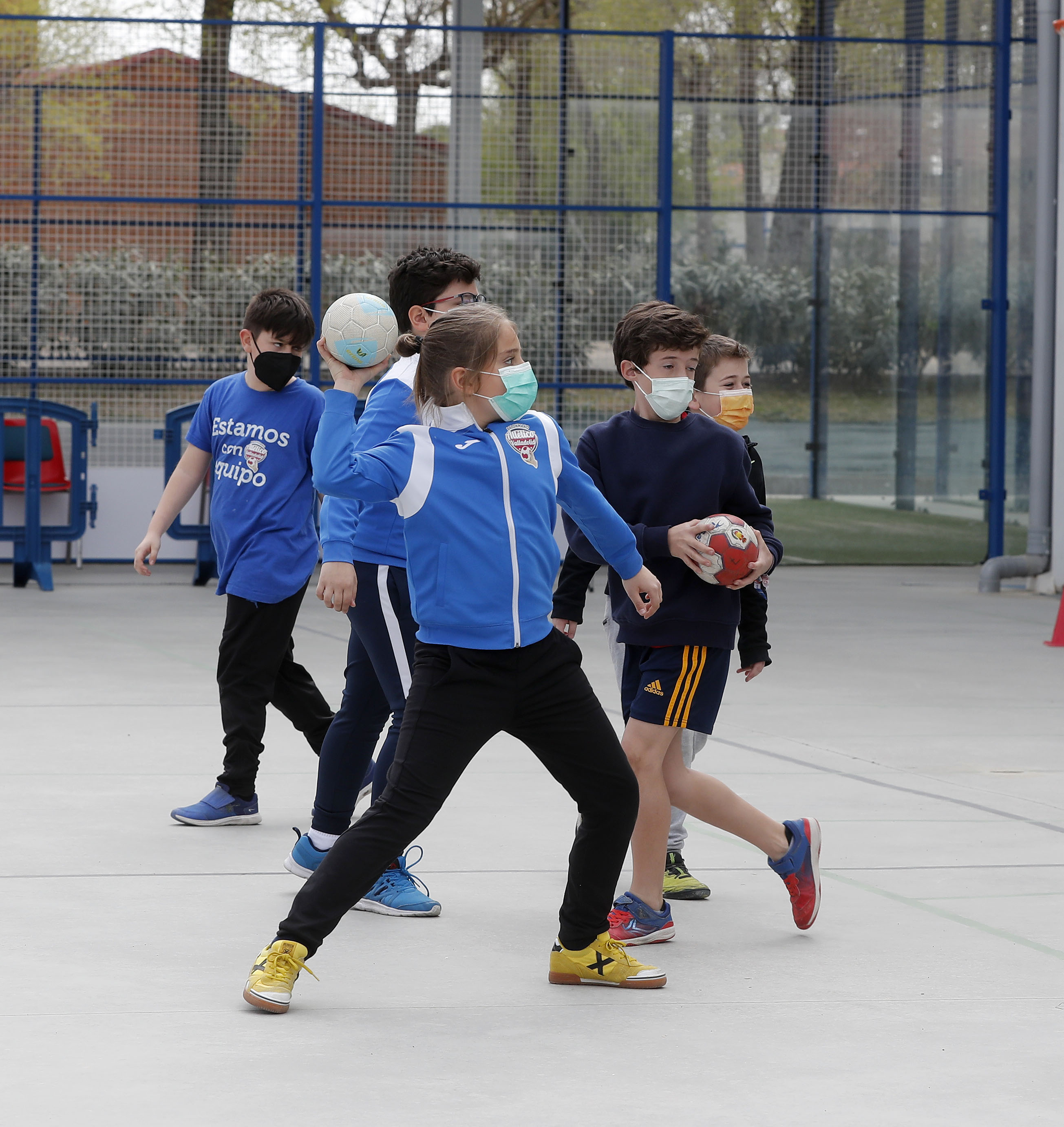 Formación, diversión y mucho balonmano en el Campus Deportivo de Semana Santa del Recoletas Atlético Valladolid | Galería 3 / 8