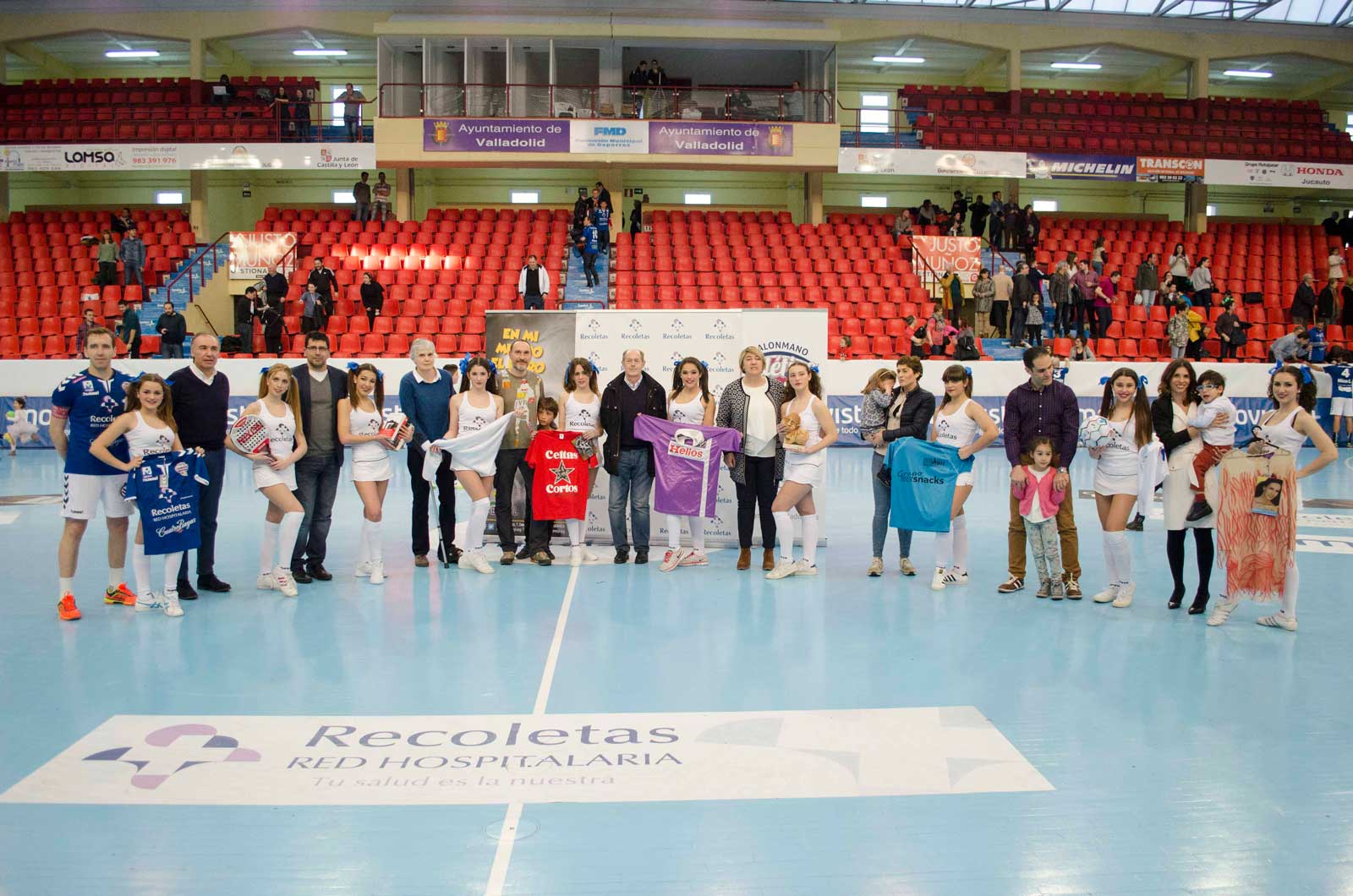 Gran éxito de participación en el Sorteo Solidario en beneficio de la Asociación Enfermedades Raras de Castilla y León (AERSCYL) | Galería 1 / 10