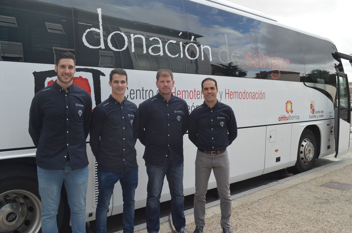 Donación de sangre del Atlético Valladolid y Recoletas Red Hospitalaria | Galería 2 / 4