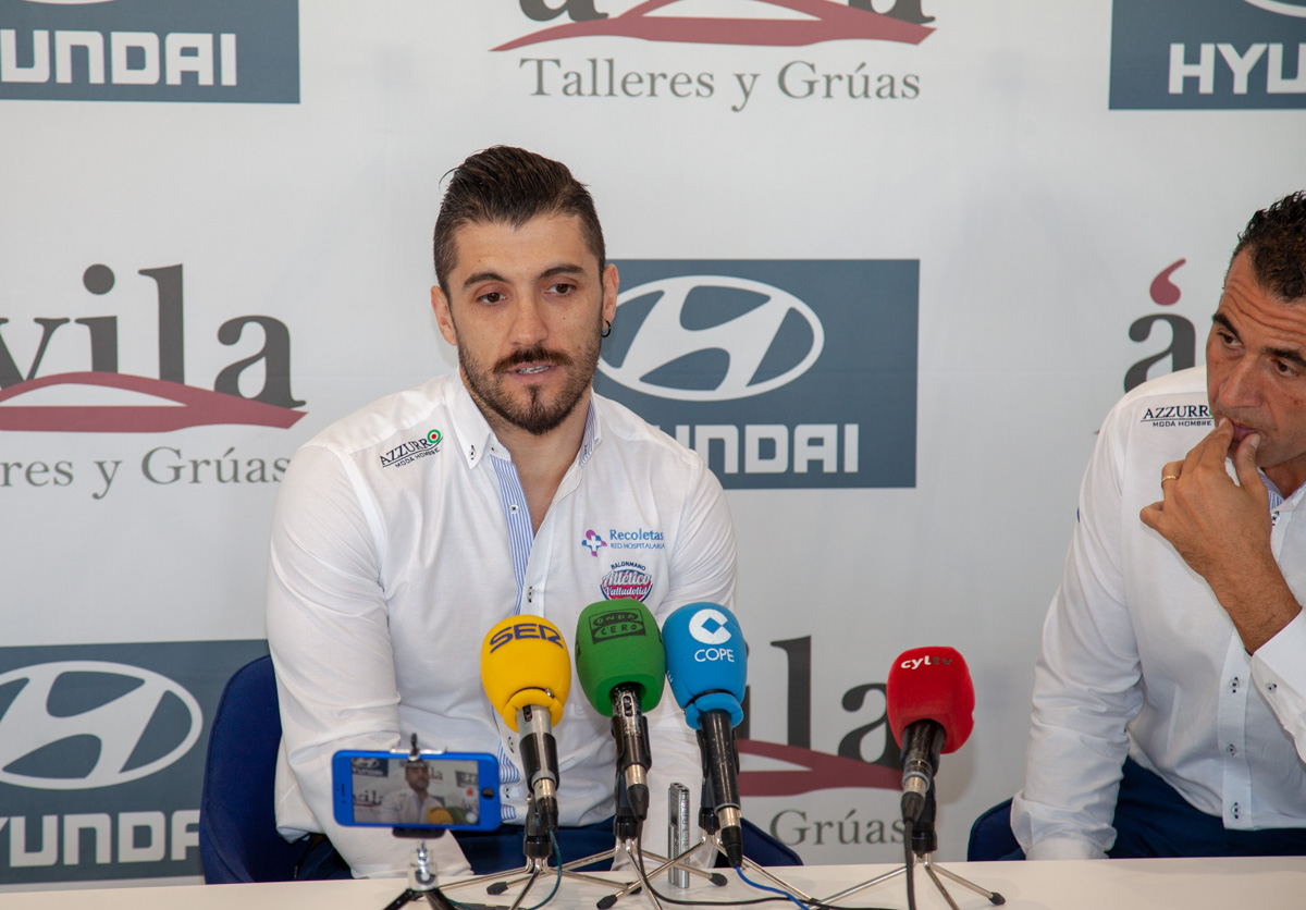 Hyundai Talleres y Grúas Ávila continúa apoyando al Recoletas Atlético Valladolid una temporada más | Galería 10 / 17