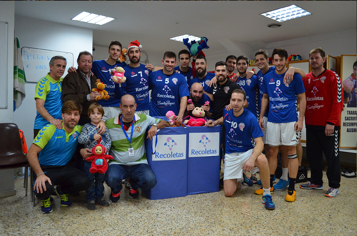 El Atlético Valladolid Recoletas recoge 1.750 juguetes con su campaña solidaria de Navidad