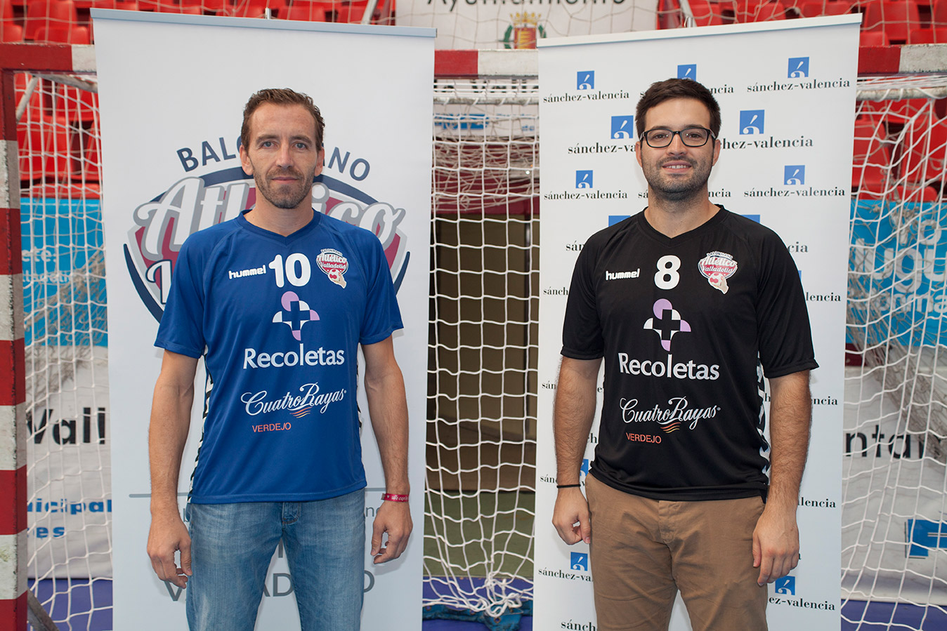El Atlético Valladolid presenta su nueva equipación y patrocinadores para la temporada 2015-2016