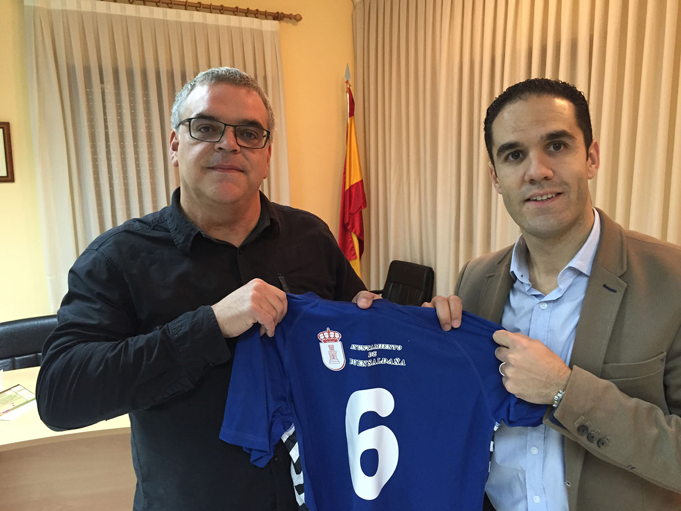 El Atlético Valladolid Recoletas firma un acuerdo de colaboración con el Ayuntamiento de Fuensaldaña