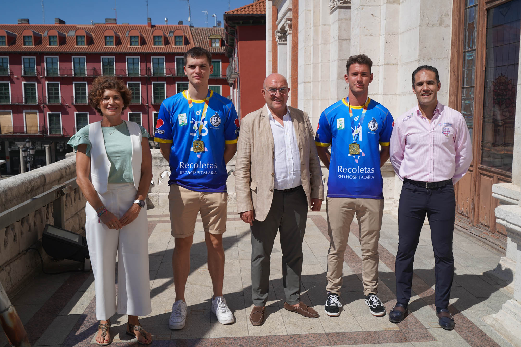 Recepción institucional a los juveniles vallisoletanos campeones del mundo con los Hispanos en Croacia